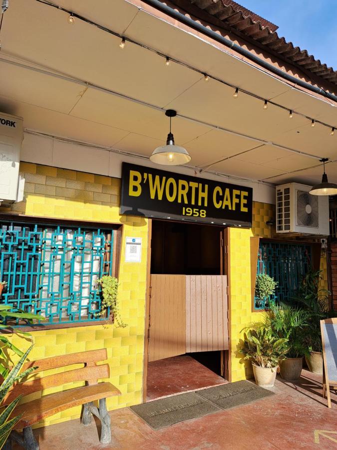 Woodsbury Suites Ikea House Butterworth Penang Exterior photo